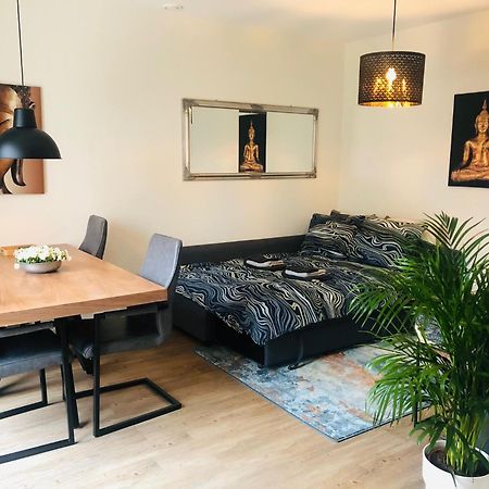 City Zen Apartment Enschede !Free Private Parking Экстерьер фото