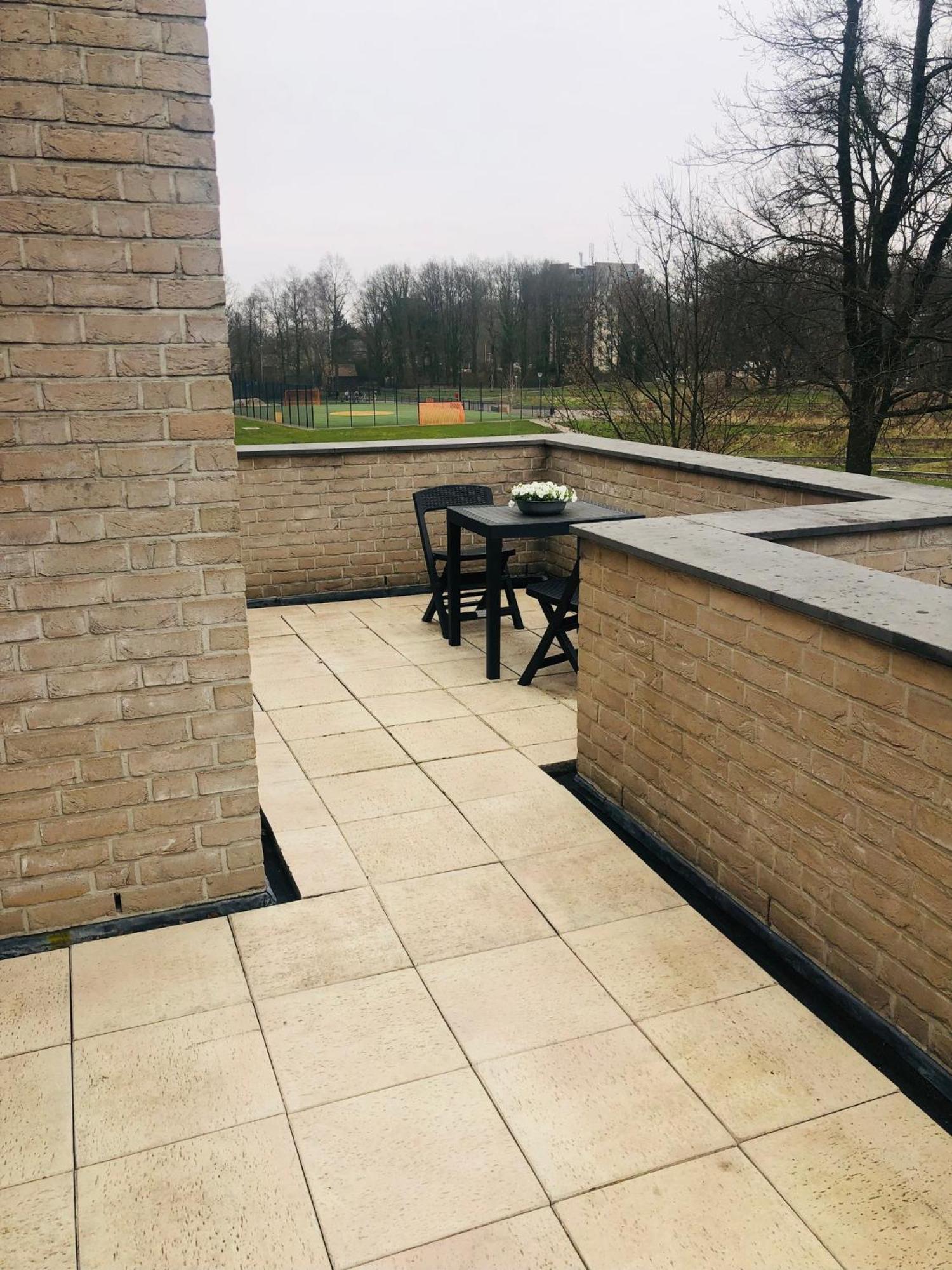 City Zen Apartment Enschede !Free Private Parking Экстерьер фото