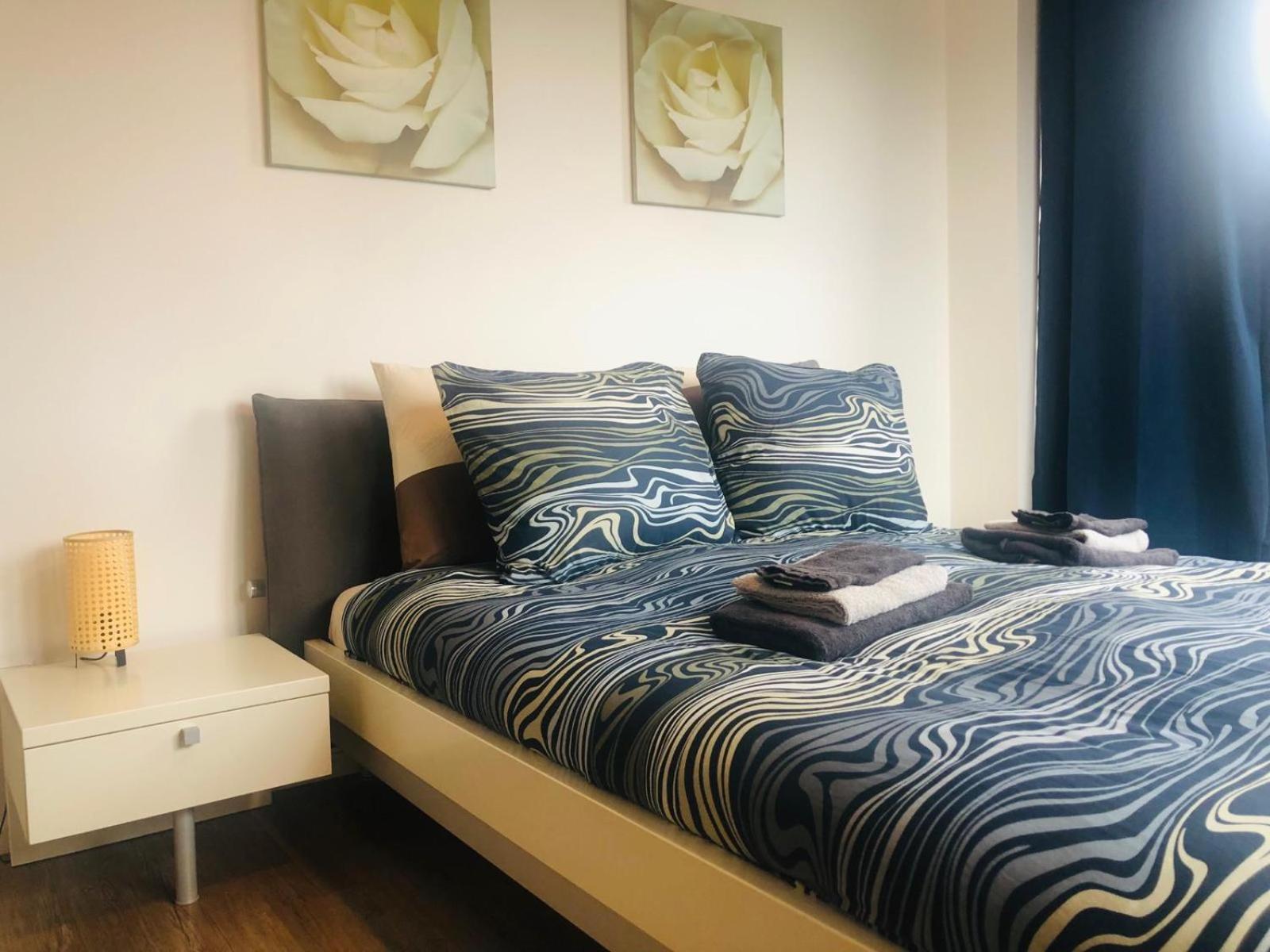 City Zen Apartment Enschede !Free Private Parking Экстерьер фото