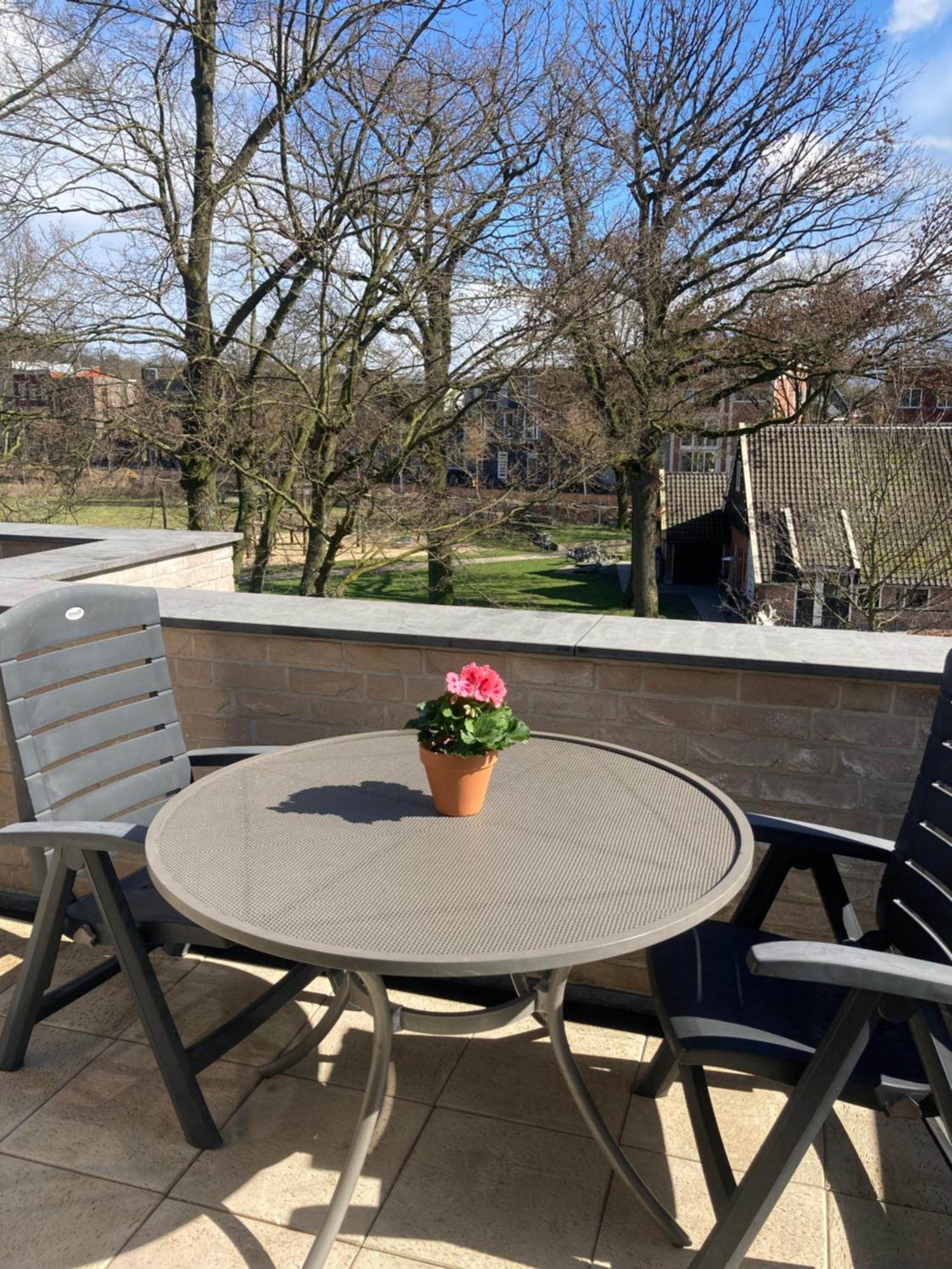 City Zen Apartment Enschede !Free Private Parking Экстерьер фото